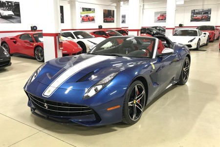 Ferrari F60 America (2016) : l'un des dix exemplaires est à vendre