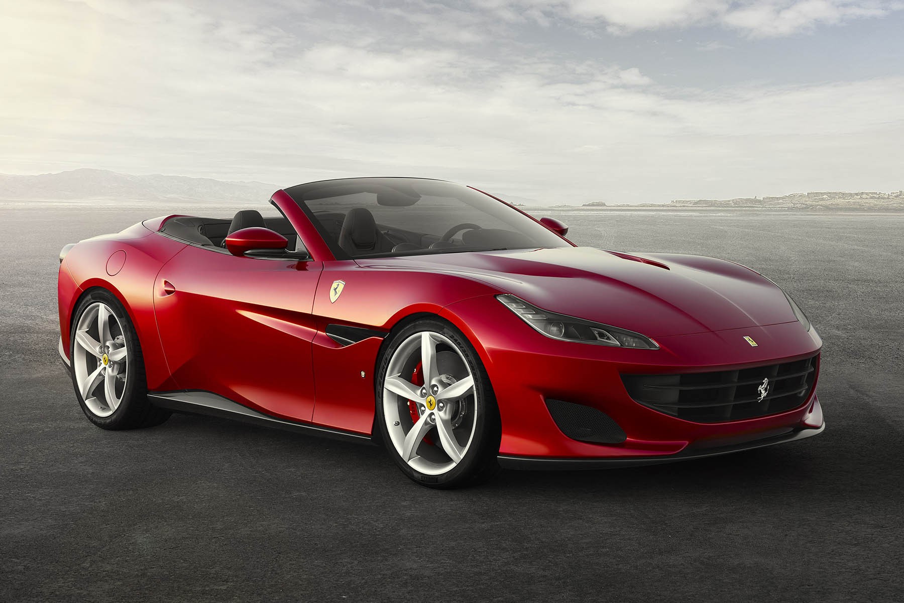 La Ferrari Portofino (2017) est la remplaçante de la California T, lancée en 2014 et de la California, née en 2008. 