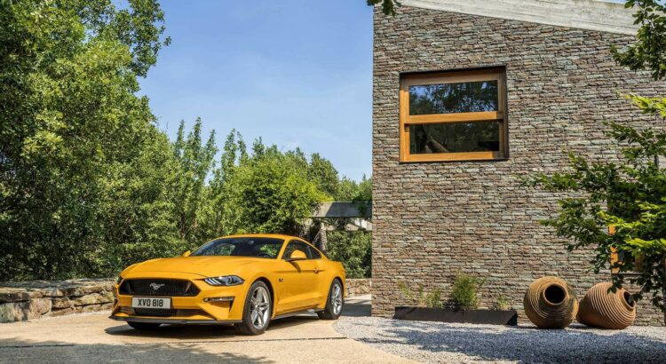Ford Mustang GT (2017) : 3/4 avant