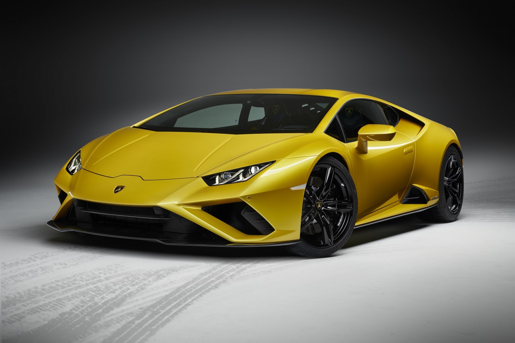 Lamborghini Huracan Evo RWD (2020) : 3/4 avant gauche jaune