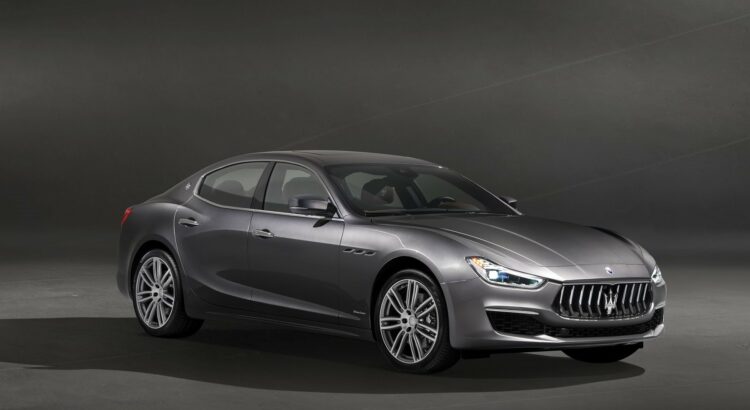 Maserati Ghibli (2017) : 3/4 avant droit gris