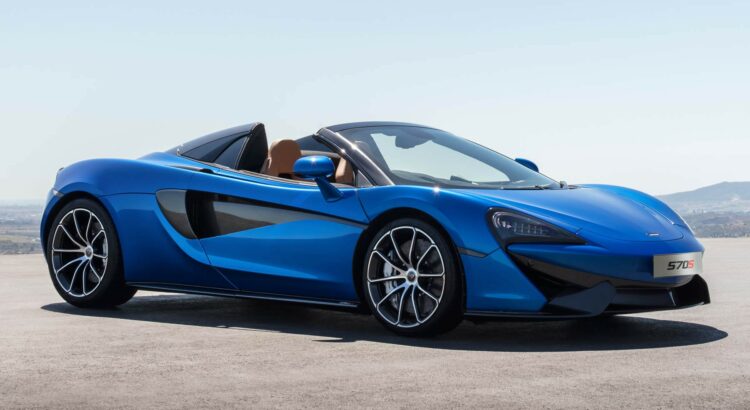McLaren 570S Spider (2017) : 3/4 avant toit ouvert