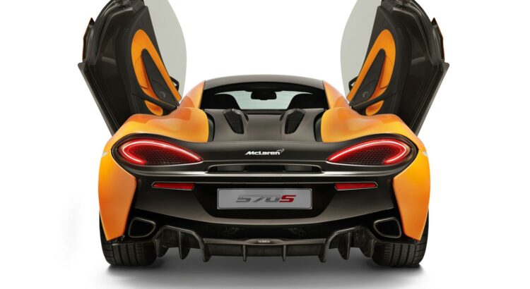La McLaren 570S glisse sur glace avec classe !