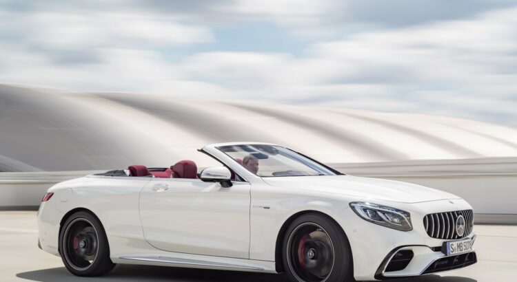 Mercedes-AMG S 63 Cabriolet (2017) : 3/4 avant droit blanc