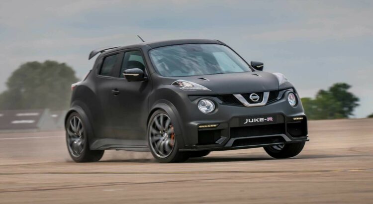 Vidéo : Sport Auto au volant du Nissan Juke R 2.0