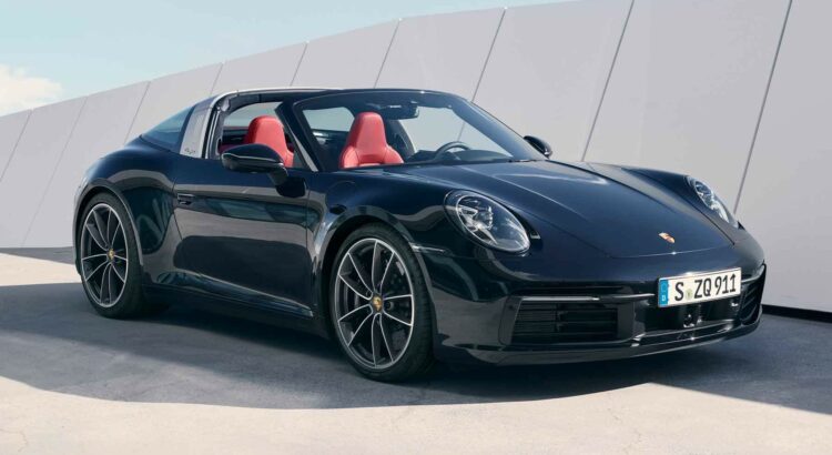 Après le coupé et le cabriolet, la Porsche 911 type 992 se décline en version Targa