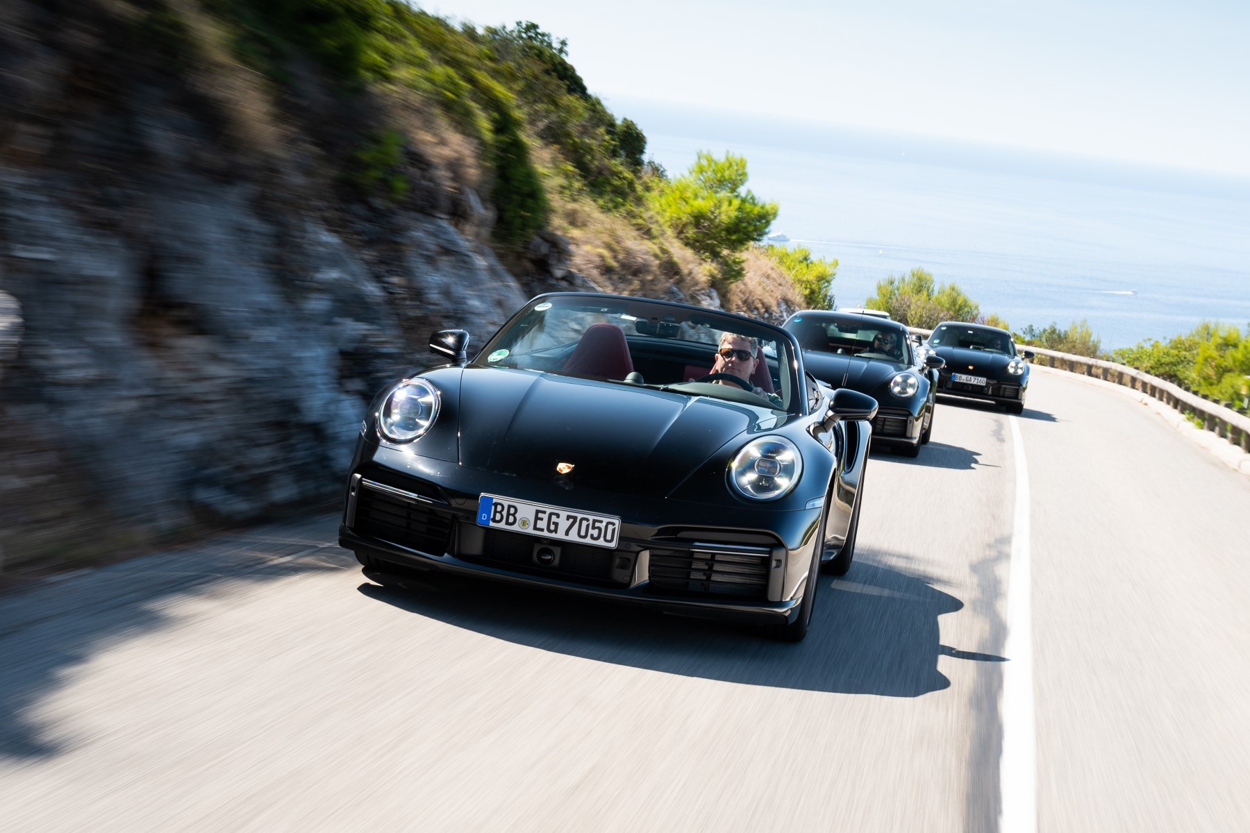 Porsche 911 Turbo Cabriolet (2020) : avant noir
