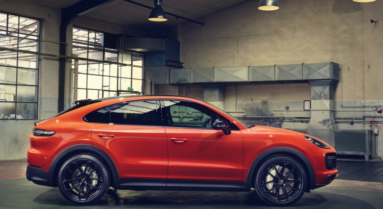 Porsche Cayenne 4.0i V8 550 S  Tiptronic Turbo (Tout-Terrain)