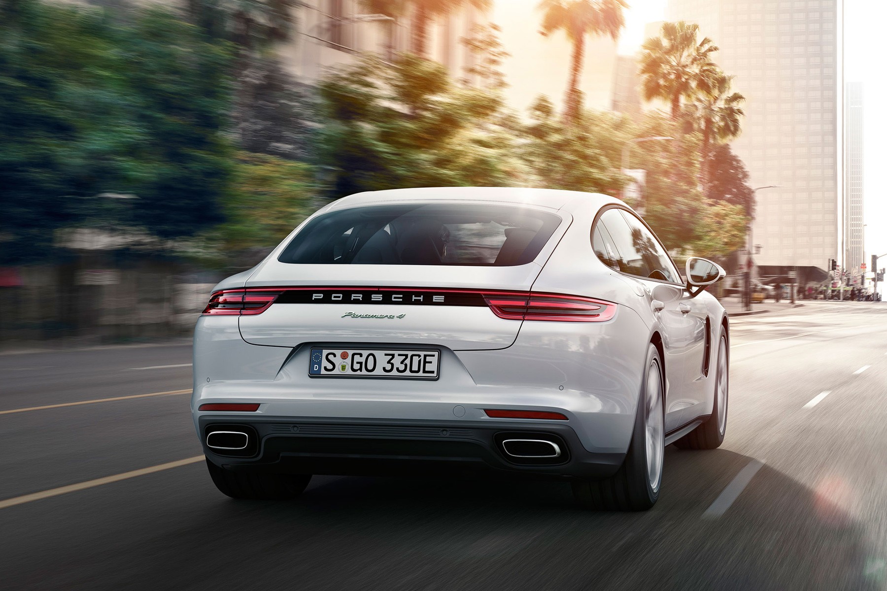 Porsche Panamera 4 E-Hybrid