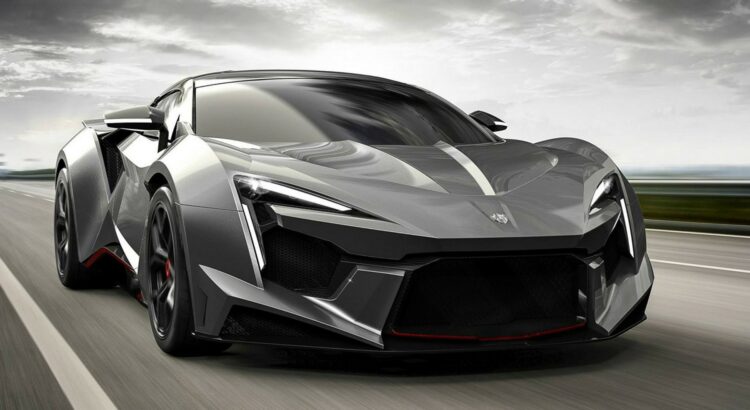 W Motors : voici la Fenyr SuperSport de série