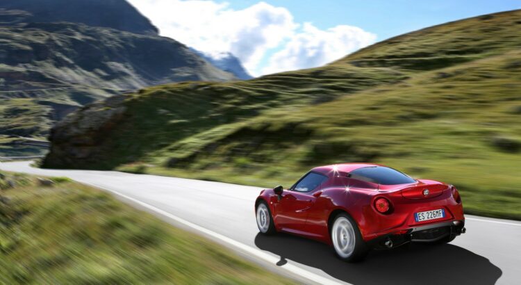 Alfa Romeo lance une nouvelle 4C