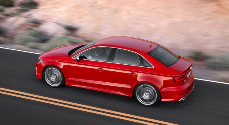 Audi S3 2.0 TFSI 300 Quattro   (Berline)