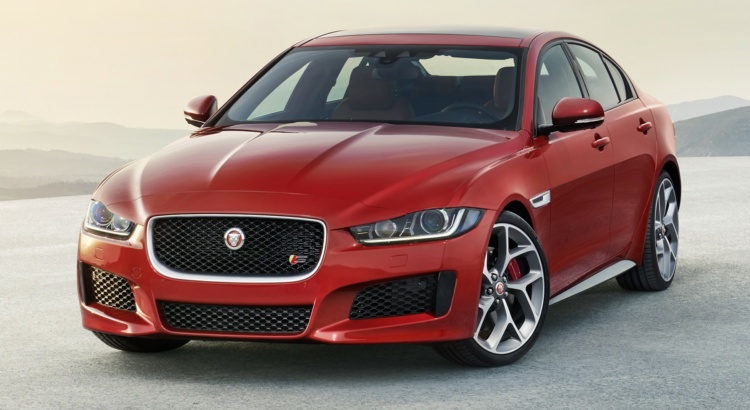 Jaguar XE 3.0i V6 Suralimenté 380  BVA S (Berline)