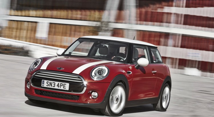Mini Mini 2.0i Twin Power Turbo 231   John Cooper Works Exclusive Design (Berline)