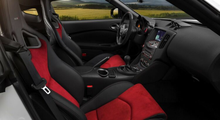 Vidéo : Le 370Z Nismo 2015 à l'épreuve du circuit