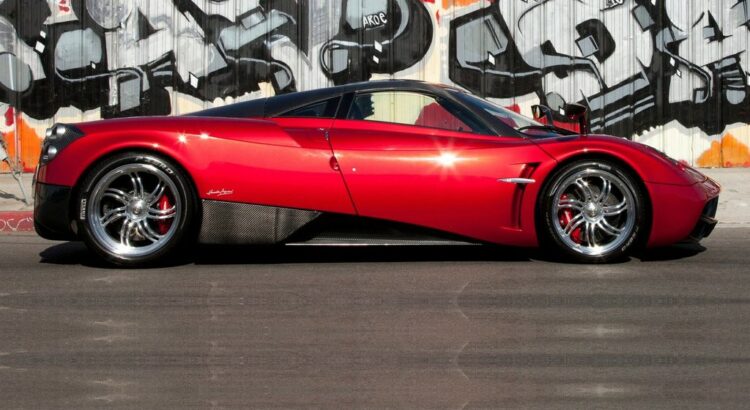La toute première Pagani Huayra à vendre !