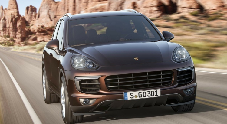 Porsche Cayenne 4.8i V8 Turbo 520  Tiptronic S (Tout-Terrain)