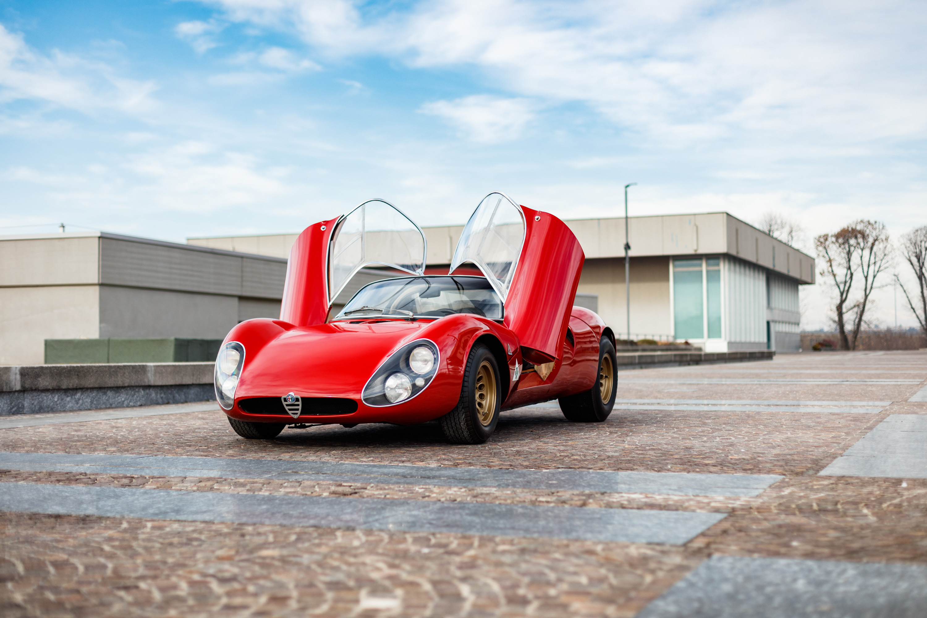 Alfa Romeo 33 Stradale : 18 exemplaires 