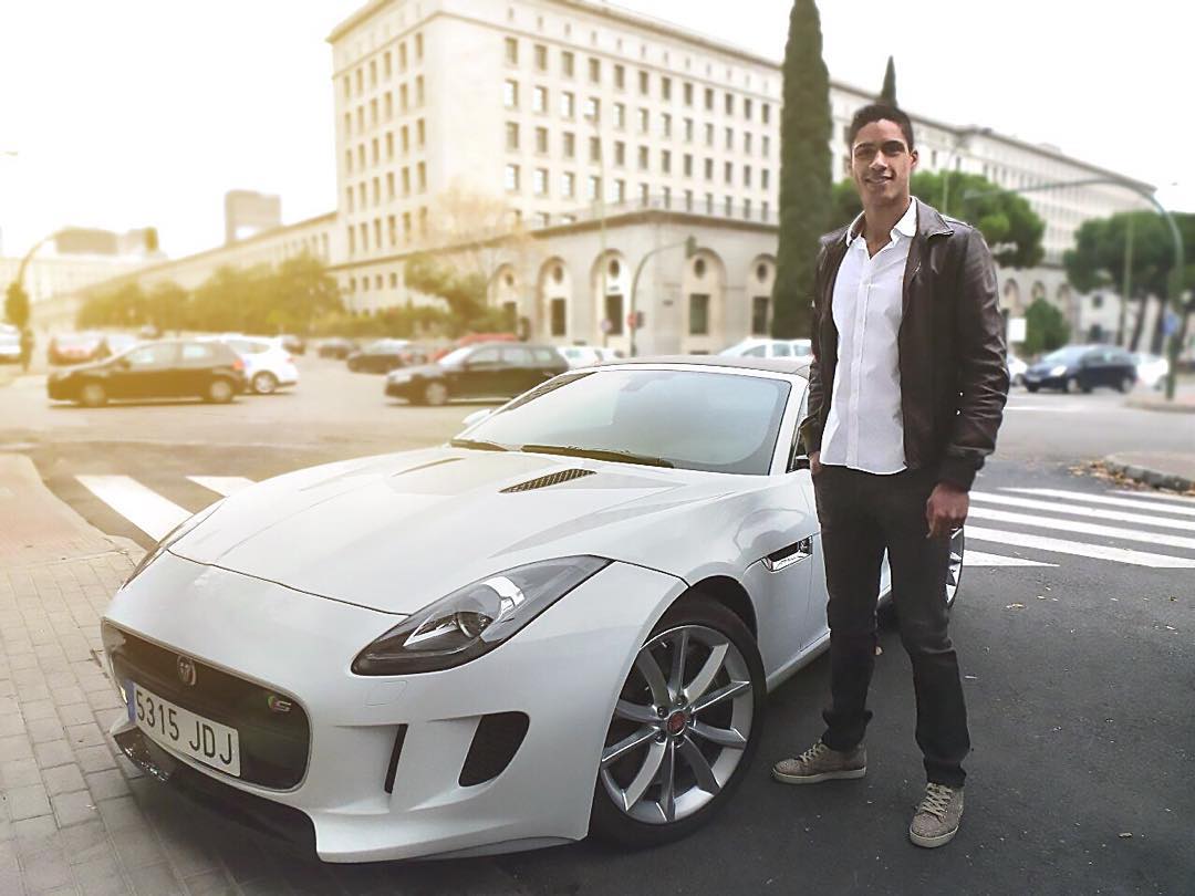 Jaguar F-Type R