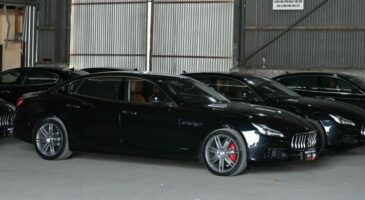 Maserati Quattroporte noire dirigeants politiques