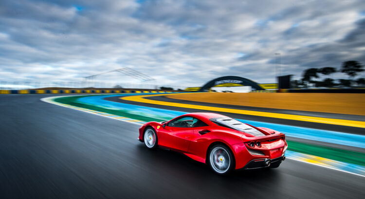Ferrari F8 Tributo : notre Supertest du Mans en vidéo