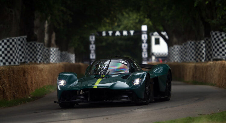 Reportage : à bord de l'Aston Martin Valkyrie AMR V12