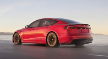 Tesla Model S Plaid 3/4 arri&egrave;re
