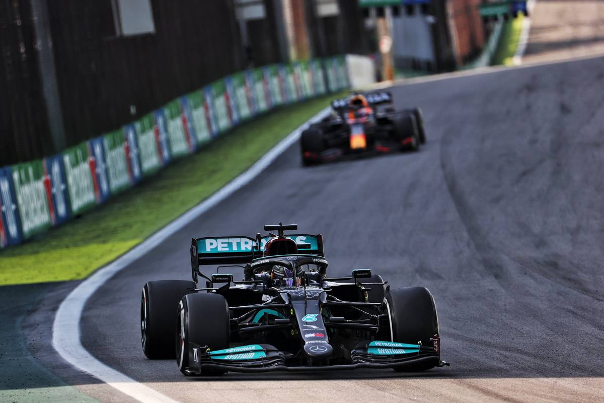F1 - GP de Sao Paulo : Hamilton bat Verstappen et relance la lutte pour le titre !