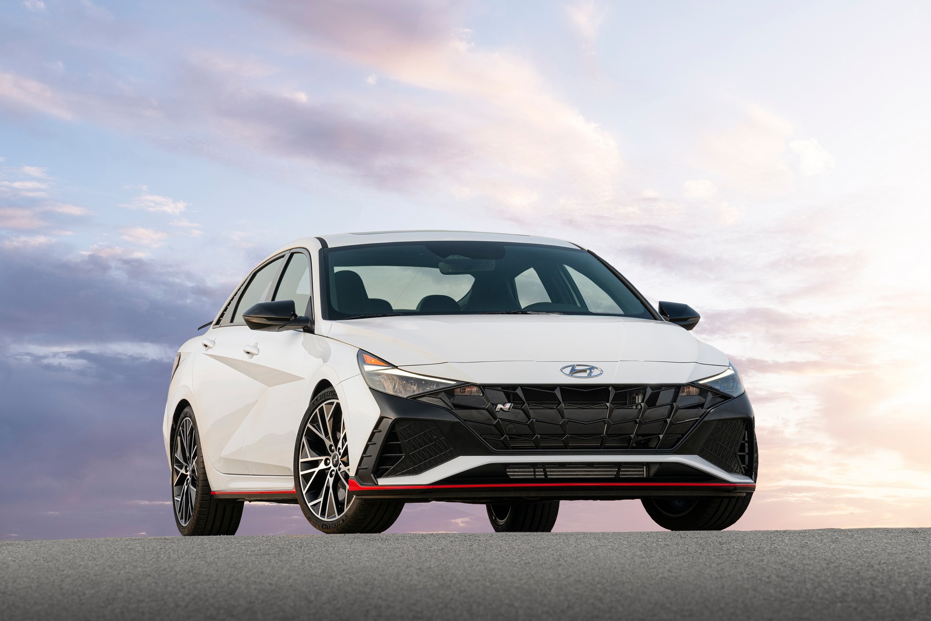 hyundai elantra n face avant