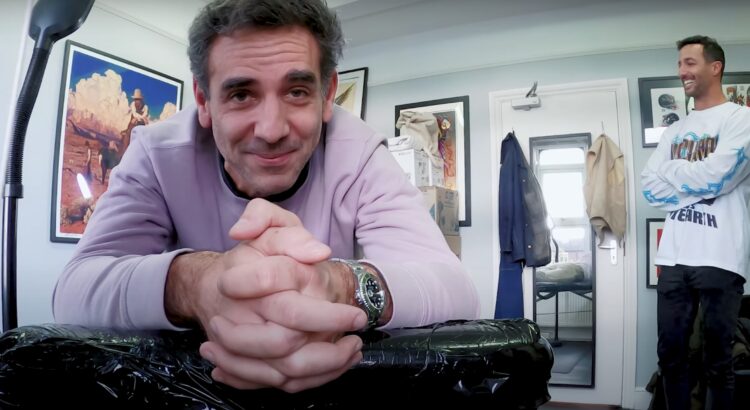 Cyril Abiteboul pas franchement ravi d'être là...