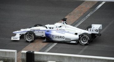 monoplace autonome blanche profil