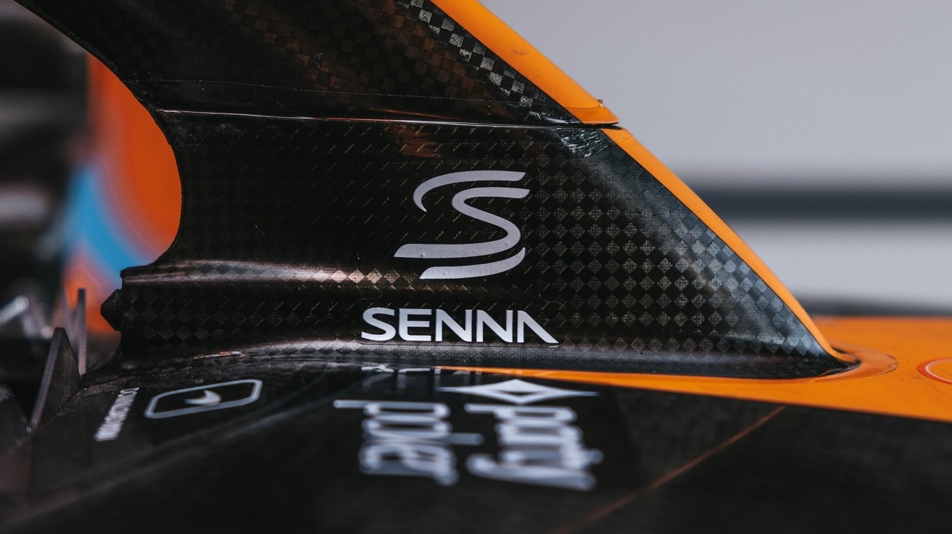 Ayrton Senna : boudé par Williams, son logo réapparait chez McLaren !