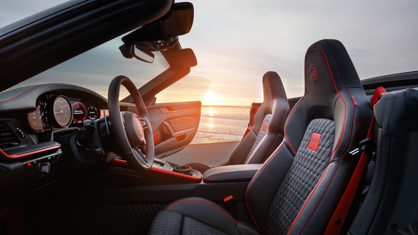 Brabus offre des performances délirantes à la Porsche 911 Turbo S