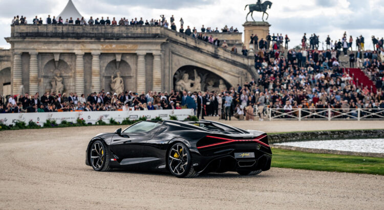 La nouvelle Bugatti W16 Mistral vole la vedette au Chantilly Arts & Elegance