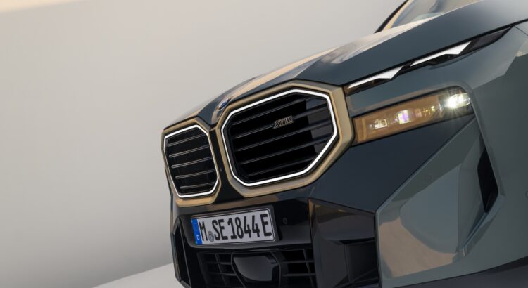 BMW XM