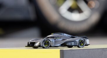 Peugeot 9X8 Hypercar miniature