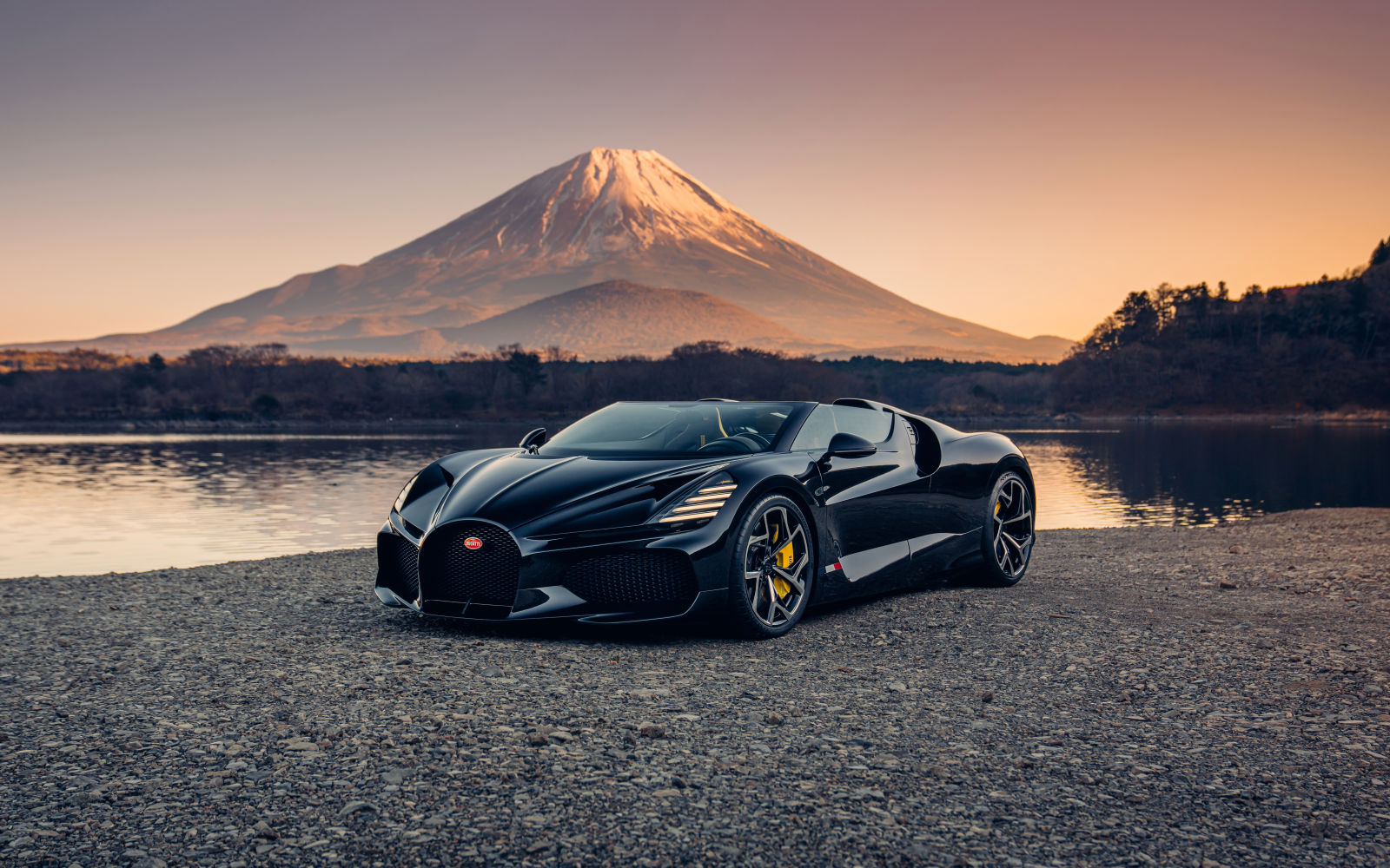 Bugatti W16 Mistral 2023