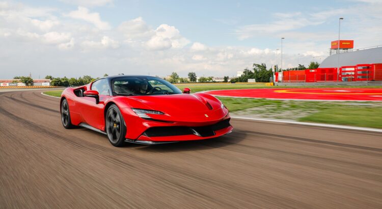 Ferrari SF90 restylée ("Evolution")