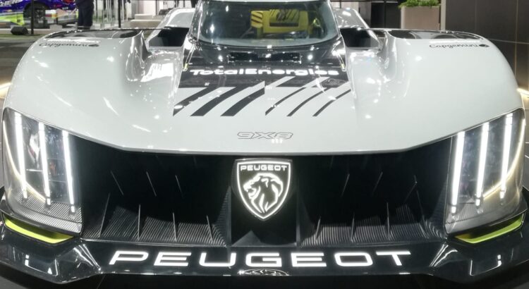 Peugeot 9X8 Hypercar