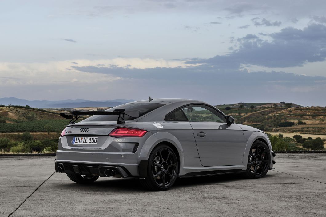 Audi tt rs coupé iconic edition