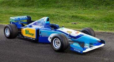 Benetton F1 Michael Schumacher R&eacute;tromobile 2023