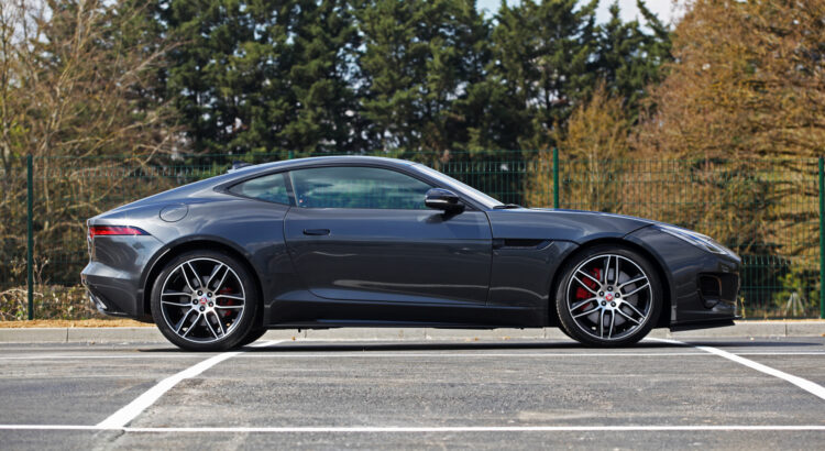 Jaguar F-Type Mk1 : quels sont ses problèmes les plus fréquents ?