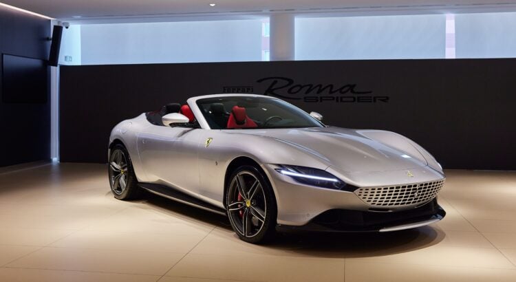 Ferrari Roma Spider