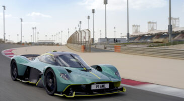 Aston Martin Valkyrie 2023