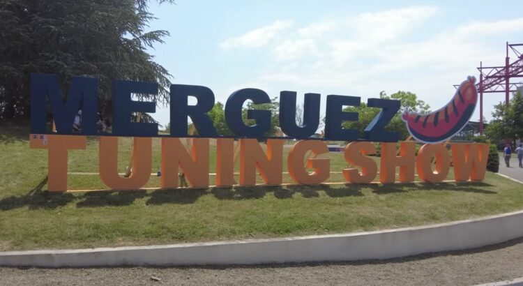 Une foule énorme pour voir le "monstre" 1000Tipla de Vilebrequin ! (+ vidéo)