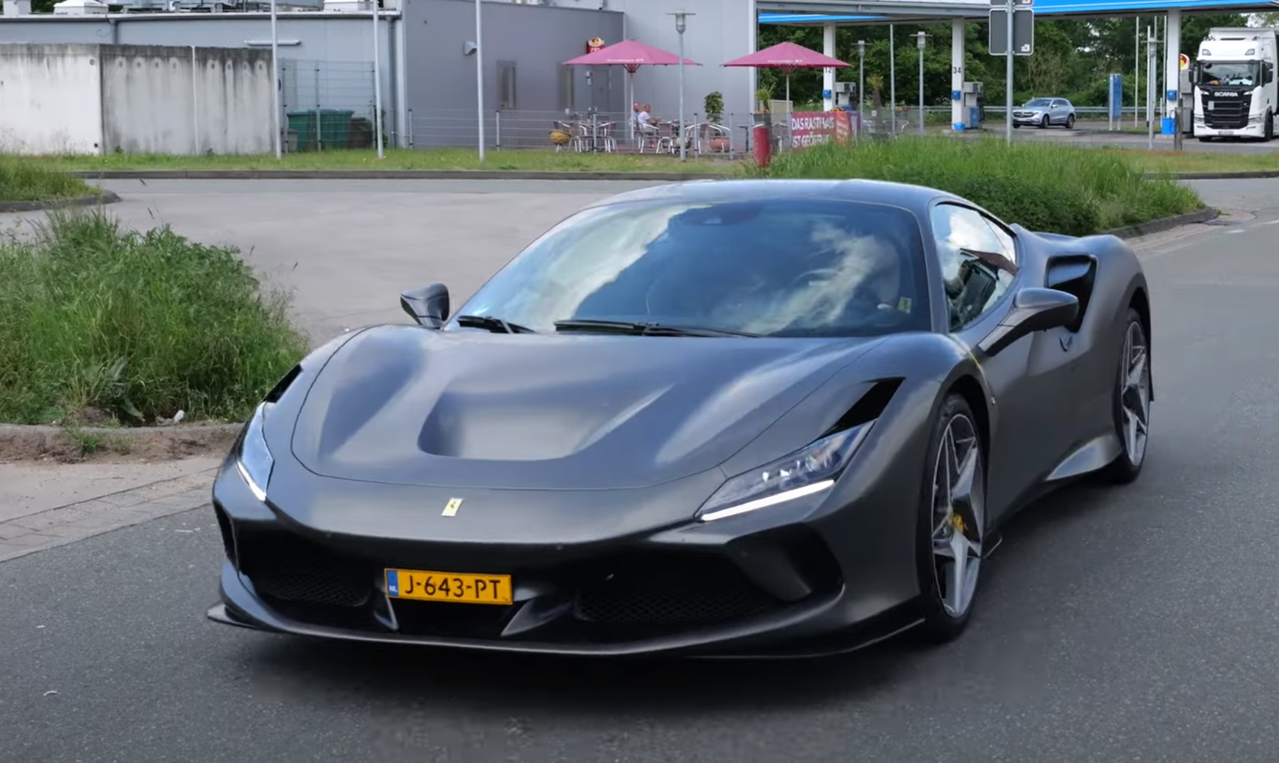 Ferrari F8 Novitec