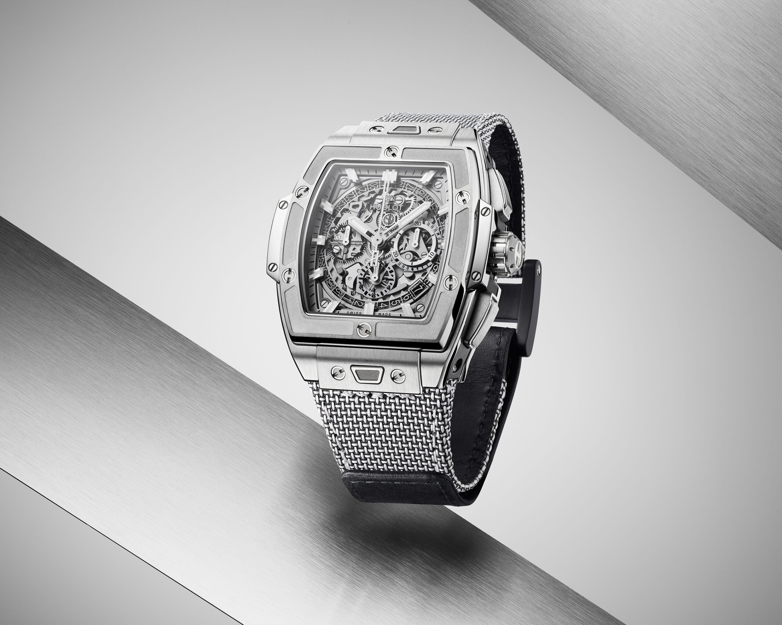 Hublot : La nouvelle Spirit of Big Bang Essential Grey