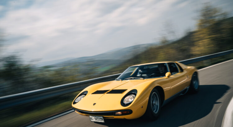 Essai - Lamborghini Miura SV (1971) : chef-d’œuvre intemporel...