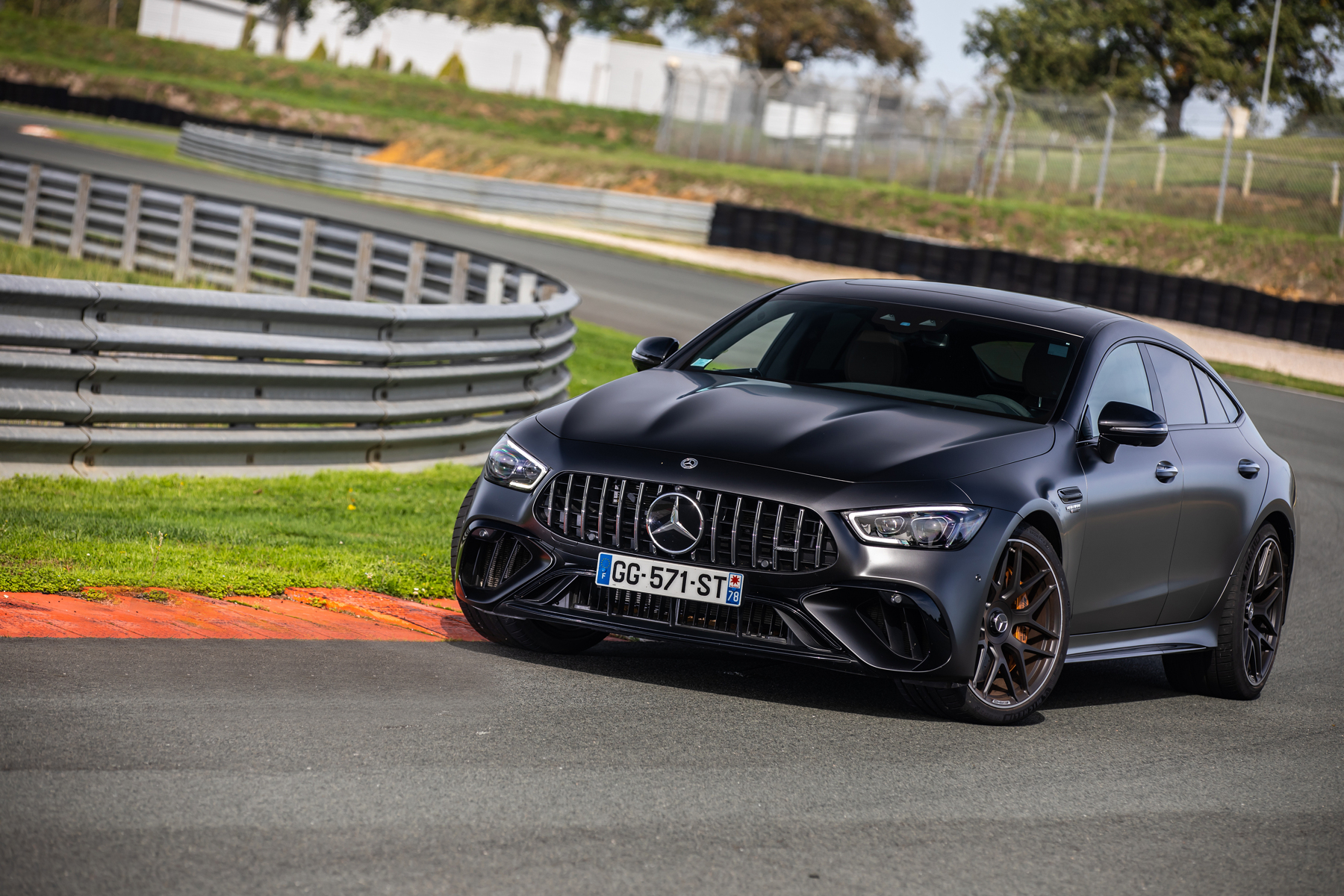 Mercedes-AMG GT 63 S E Performance