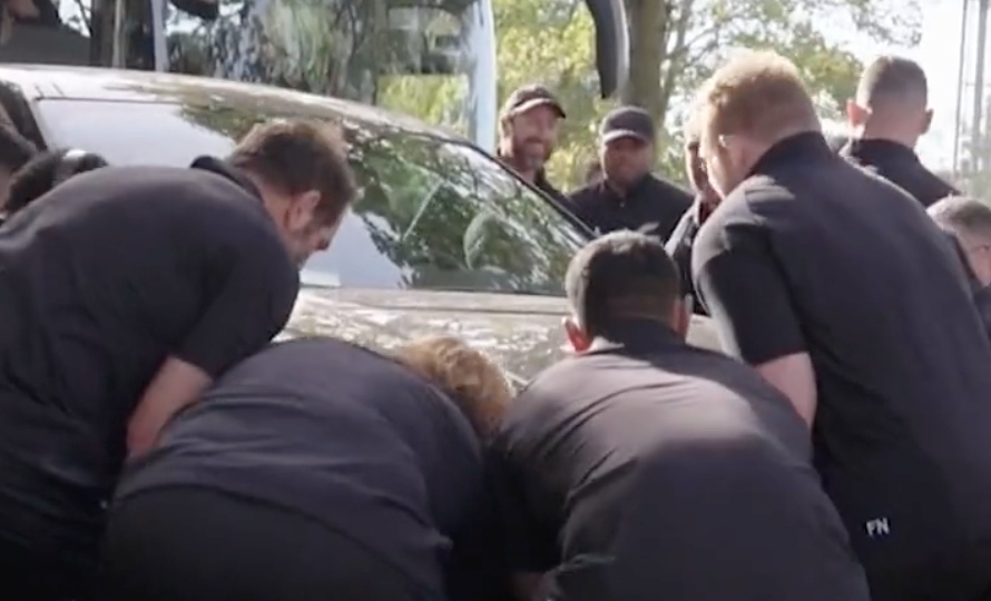 All Blacks Nouvelle-Zélande SUV vidéo